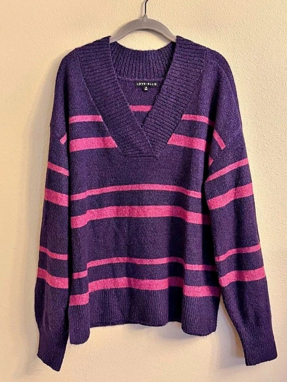 Love Ellie Striped V-Neck Sweater in Purple & Pink Size XL